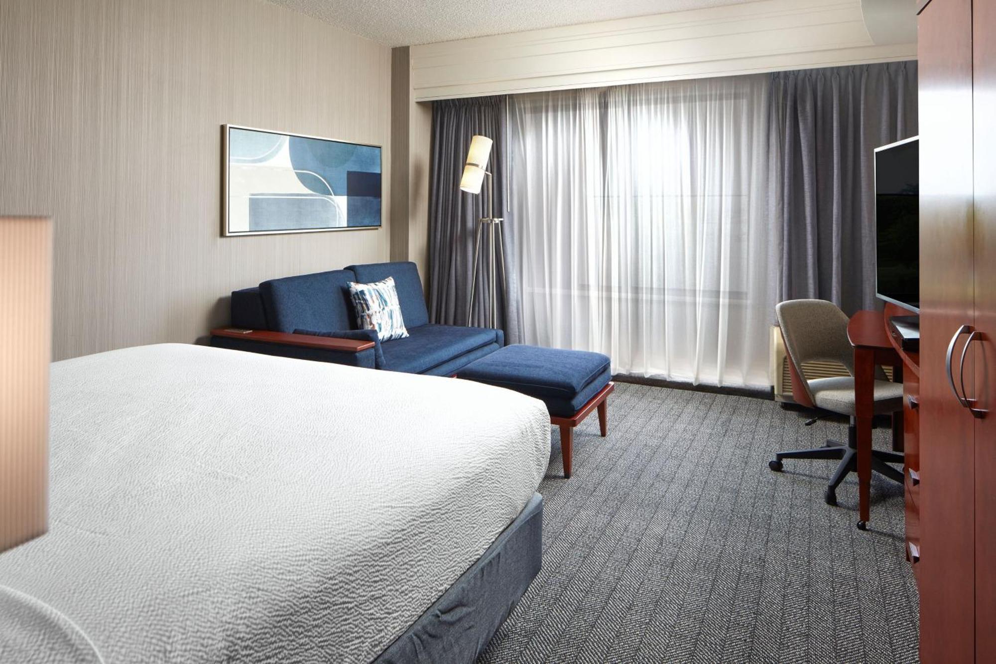 Courtyard By Marriott Winchester Medical Center Exterior foto